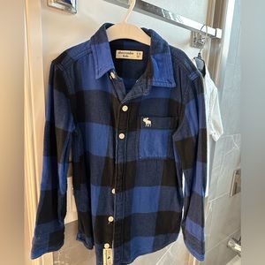 Abercrombie 5 to 6 years old boy shirt